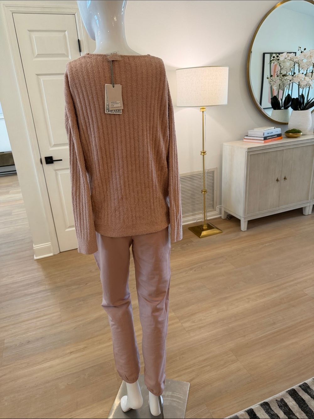 Barefoot Dreams Pink Clay V-Neck Pullover LuxeLounge Pants Mixed Set - Picture 11 of 14